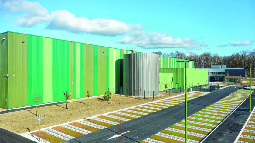 AREFIM – Vennecy (45): Permeable-surface parking, logistics platform