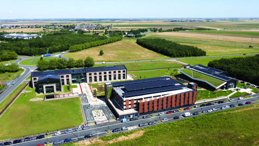 CAMPUS | La Chaussée-Saint-Victor (41) | 360 KWc Photovoltaïque en autoconsommation et géothermie. Parc tertiaire