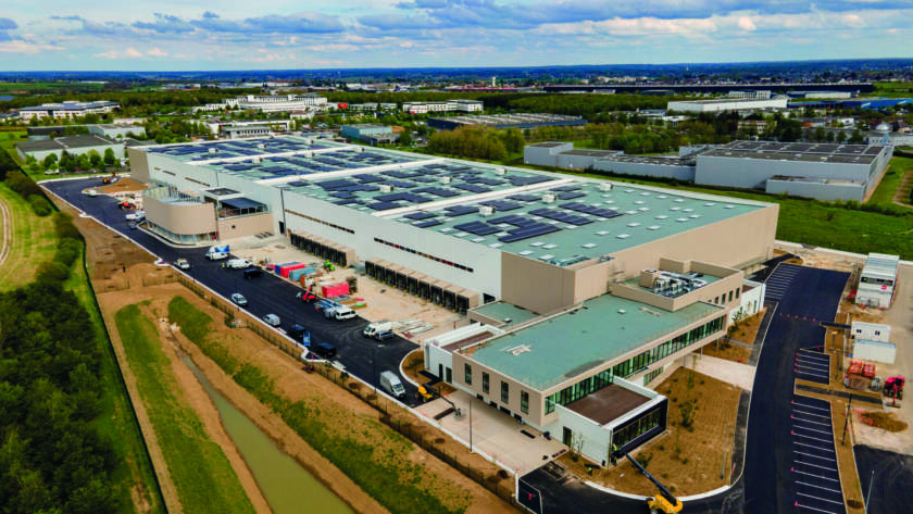 DIOR COUTURE | Blois (41) | 1 250 KWc Photovoltaïque en toiture Autoconsommation et revente réseau. Centre d'excellence logistique